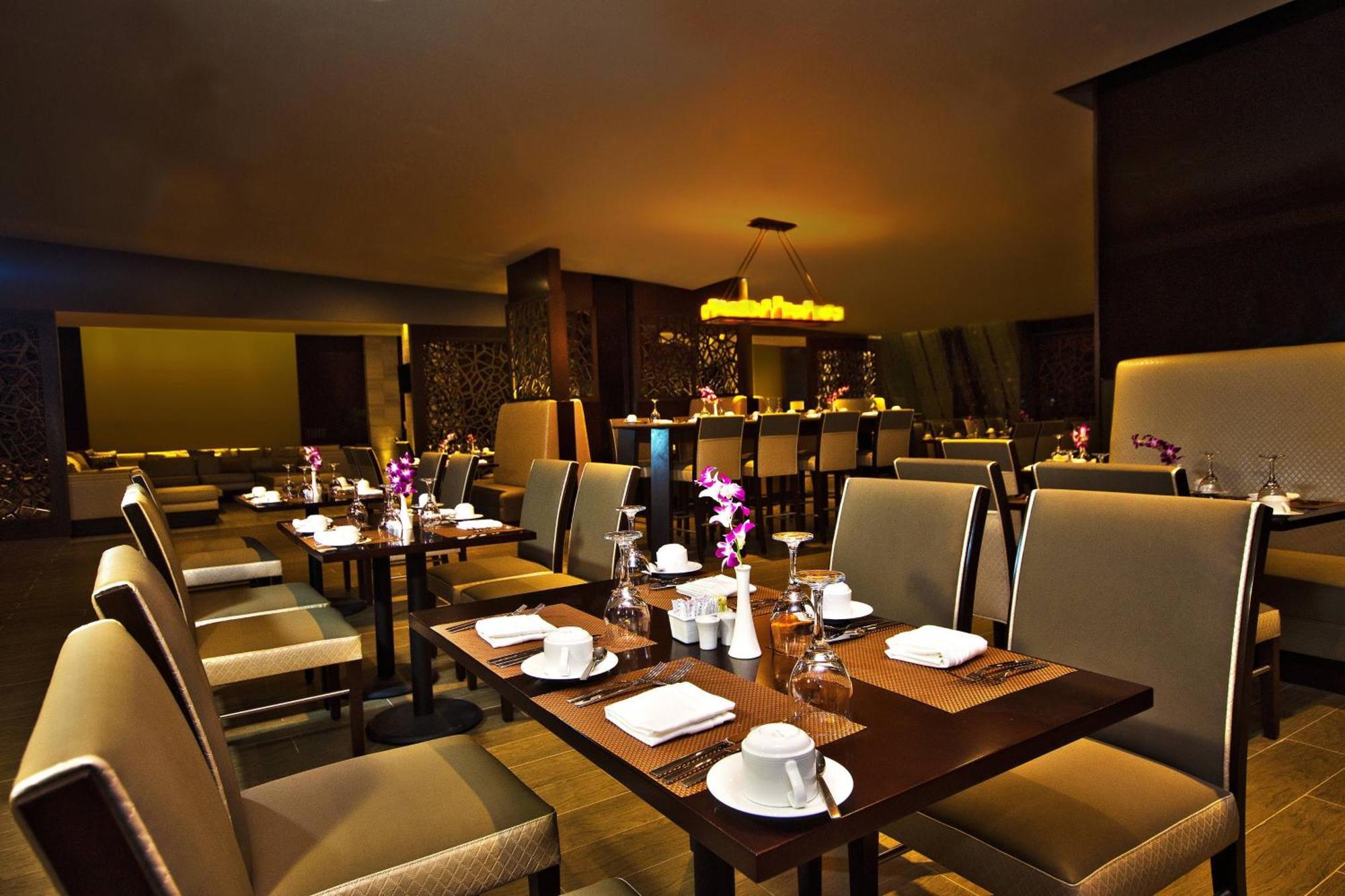 The Westin Panama Hotel Exterior photo