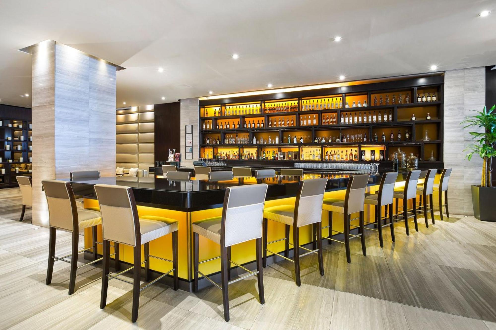 The Westin Panama Hotel Exterior photo