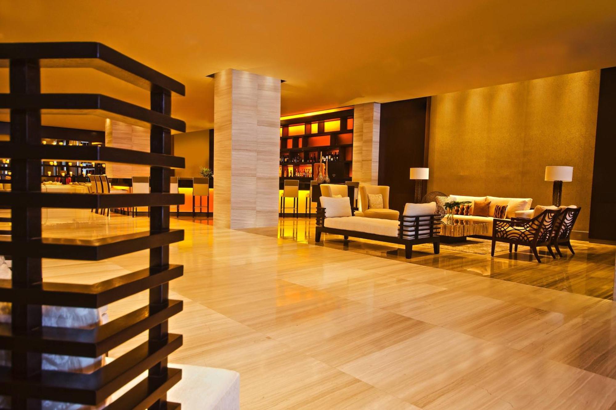 The Westin Panama Hotel Exterior photo